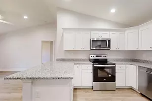 24203 SW South Hills Ct, Dunnellon, FL 34431 - Photo 22