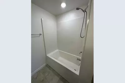 913 NW 251st Drive, Newberry, FL 32669 - Photo 16