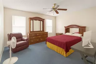 2417 NE 6th St, Ocala, FL 34470 - Photo 2