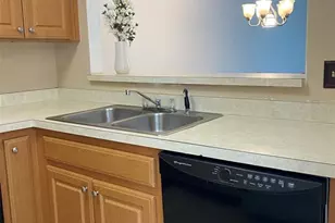 2112 NE 38th Ave, Ocala, FL 34470 - Photo 10