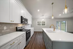 3 Malauka Radial Track, Ocklawaha, FL 32179 - Photo 40