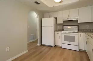 10860 SW 62nd Ave, Ocala, FL 34476 - Photo 8