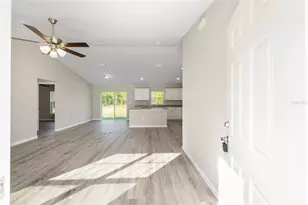 205 W Ruska Pl, Citrus Springs, FL 34434 - Photo 4