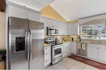 11001 SE Sunset Harbor Road #B13, Summerfield, FL 34491 - Photo 16