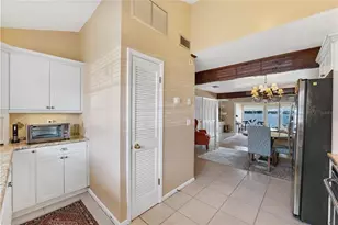 11001 SE Sunset Harbor Rd, Summerfield, FL 34491 - Photo 22