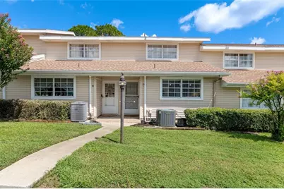 11001 SE Sunset Harbor Road #B13, Summerfield, FL 34491 - Photo 4