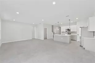 17843 SW 68th Pl, Dunnellon, FL 34432 - Photo 4