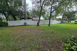 1871 SE 169th Ct, Silver Springs, FL 34488 - Photo 4