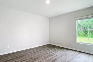 2526 Rock Creek Dr, Port Charlotte, FL 33948 - Photo 8