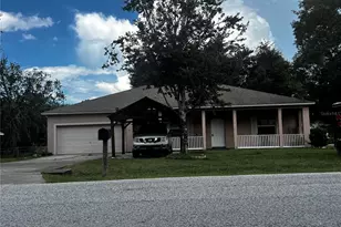 27 Willow Rd, Ocala, FL 34472 - Photo 1