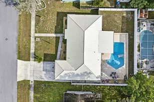 9201 N Caressa Way, Citrus Springs, FL 34434 - Photo 2