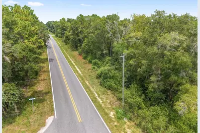 10467 N Citrus Avenue, Crystal River, FL 34428 - Photo 2