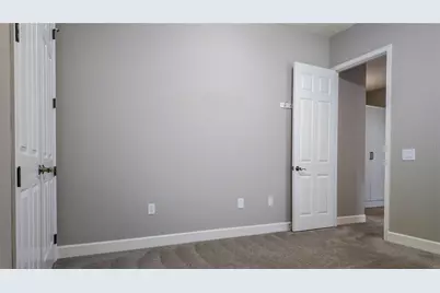 617 SE 47th Loop, Ocala, FL 34480 - Photo 30