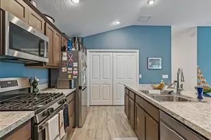 335 Logan St, The Villages, FL 32163 - Photo 12