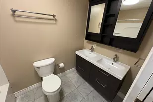 107 6th St NE, Largo, FL 33770 - Photo 16