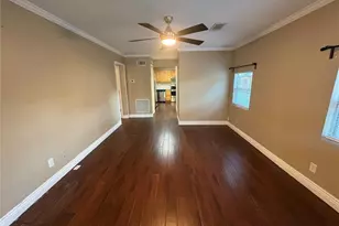 107 6th St NE, Largo, FL 33770 - Photo 2