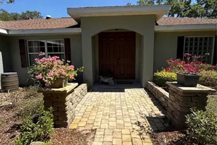 35 Lake Wood Cir, Ocala, FL 34482 - Photo 2