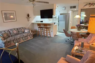 857 SE Mayo Dr, Crystal River, FL 34429 - Photo 4