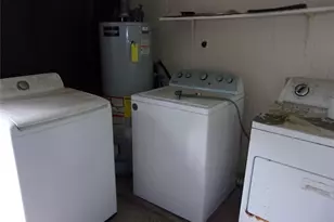 5700 NE 6th Pl, Ocala, FL 34470 - Photo 12