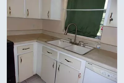 5700 NE 6th Place, Ocala, FL 34470 - Photo 28