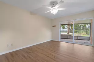 522 SE Paradise Point Rd, Crystal River, FL 34429 - Photo 26