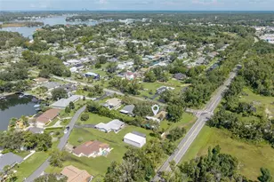 522 SE Paradise Point Rd, Crystal River, FL 34429 - Photo 56