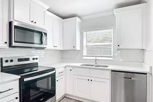 9195 N Peachtree Way, Citrus Springs, FL 34434 - Photo 6