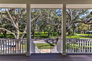 130 NE Crystal St, Crystal River, FL 34428 - Photo 16