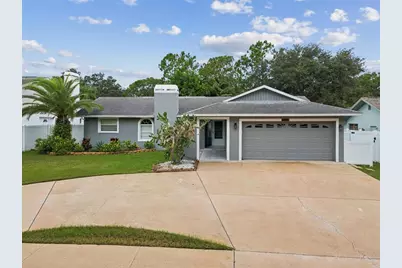 2554 Rolling Oaks Drive, Palm Harbor, FL 34683 - Photo 2