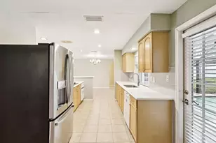 2554 Rolling Oaks Dr, Palm Harbor, FL 34683 - Photo 18