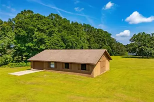 9901 SW 67th Terrace, Ocala, FL 34476 - Photo 2