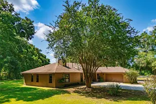 9901 SW 67th Terrace, Ocala, FL 34476 - Photo 2