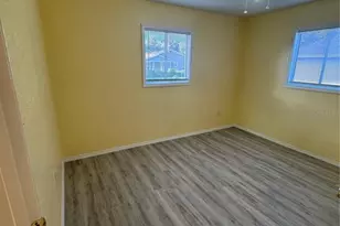 8365 SE 162nd Pl, Summerfield, FL 34491 - Photo 10