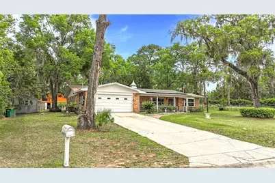401 S Pine Avenue, Inverness, FL 34452 - Photo 2