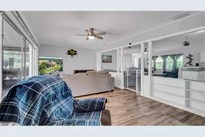 401 S Pine Avenue, Inverness, FL 34452 - Photo 18