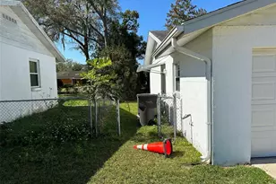 1540 NE 17th Ct, Ocala, FL 34470 - Photo 4