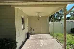 1621 NE 29th St, Ocala, FL 34479 - Photo 2