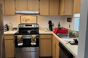 584 Fairways Ln, Ocala, FL 34472 - Photo 10