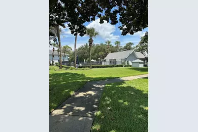 584 Fairways Lane #F202, Ocala, FL 34472 - Photo 6