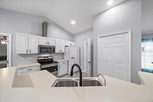 8890 SW 33rd Ct, Ocala, FL 34476 - Photo 10