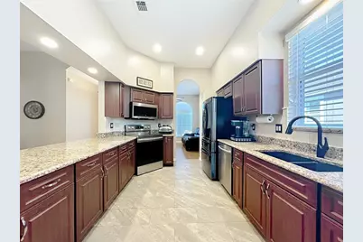 6128 Landings Boulevard, Lady Lake, FL 32159 - Photo 10