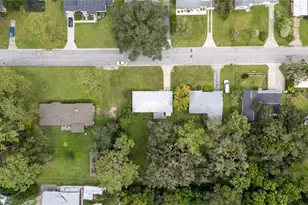 1136 NE 8th St, Ocala, FL 34470 - Photo 4