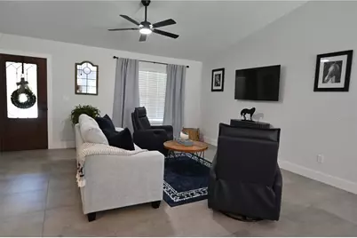 24433 NW Tamarind Lane, Dunnellon, FL 34431 - Photo 8