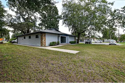 11121 SE 53rd Court, Belleview, FL 34420 - Photo 10