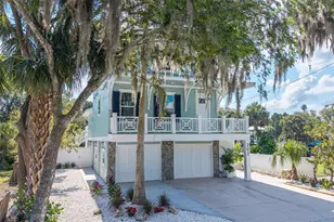 202 NE 2nd Ave, Crystal River, FL 34429 - Photo 10