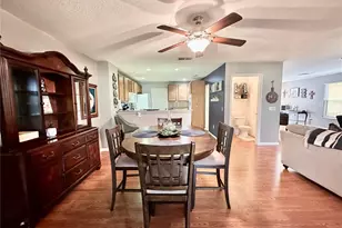 12406 NE 50th View, Oxford, FL 34484 - Photo 18