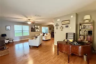12406 NE 50th View, Oxford, FL 34484 - Photo 16