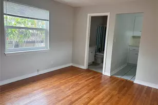 301 24th Ave N, Saint Petersburg, FL 33704 - Photo 2
