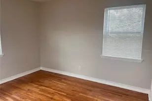 301 24th Ave N, Saint Petersburg, FL 33704 - Photo 8