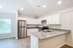 2092 Hilton St, Port Charlotte, FL 33948 - Photo 4